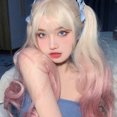 捡个小福宝，全城争当女儿奴